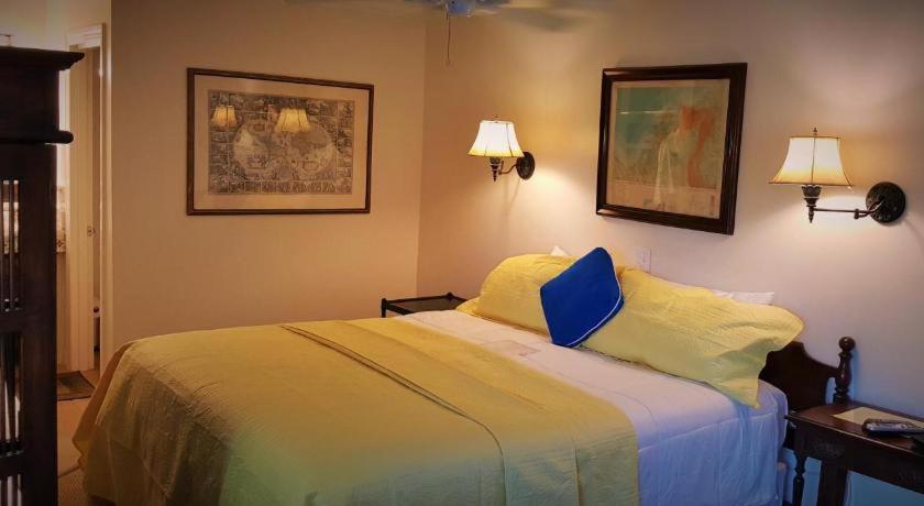 The Caribbean Court Boutique Hotel Vero Beach Buitenkant foto